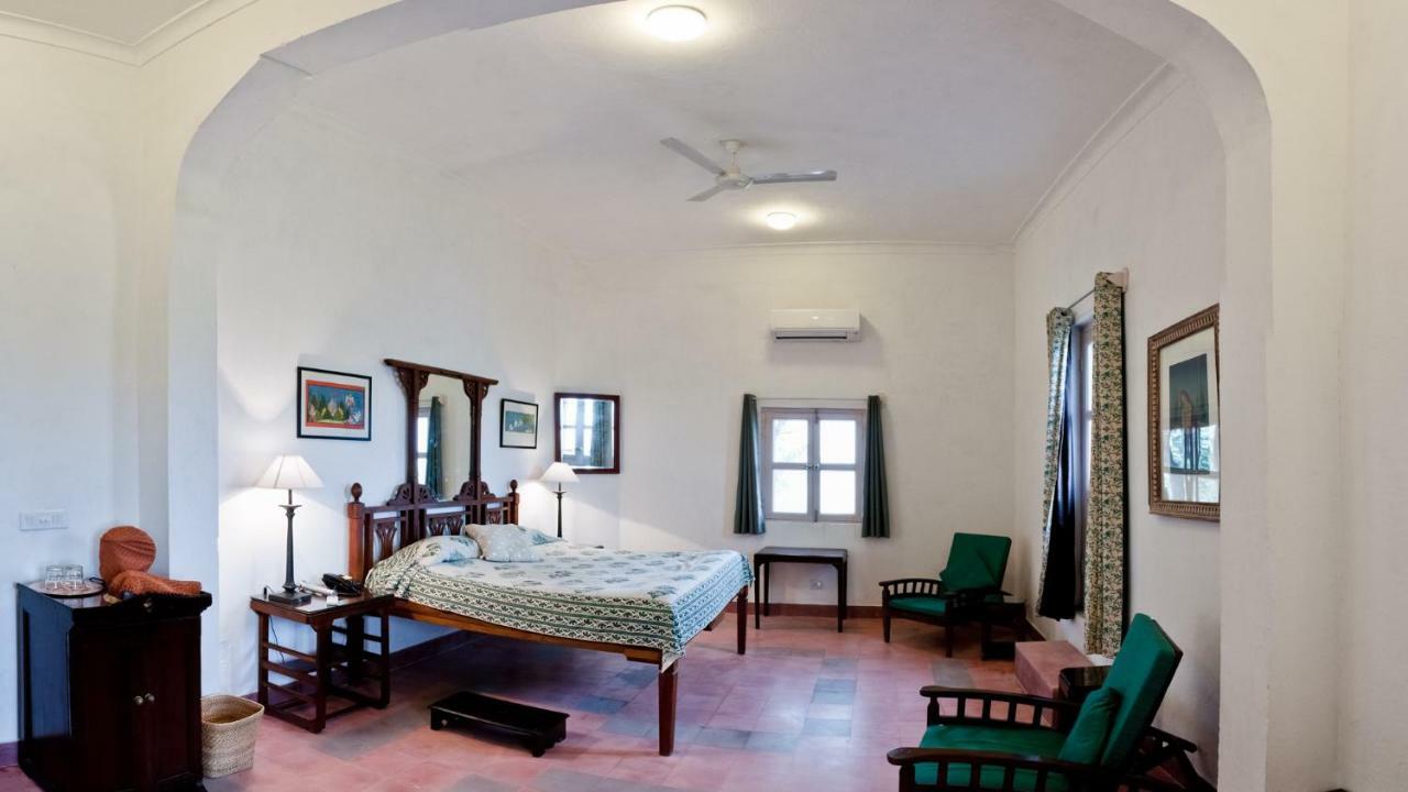 Hotel Neemrana'S - Hill Fort - Kesroli à Alwar Extérieur photo