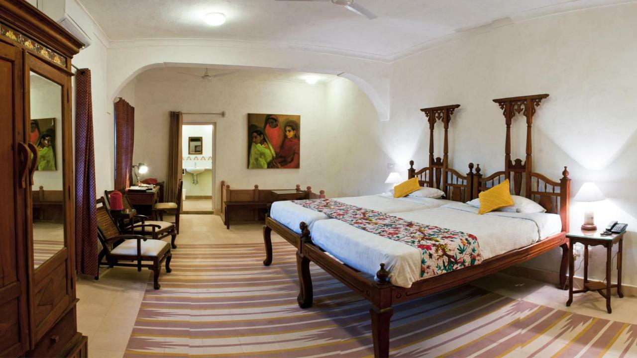 Hotel Neemrana'S - Hill Fort - Kesroli à Alwar Extérieur photo